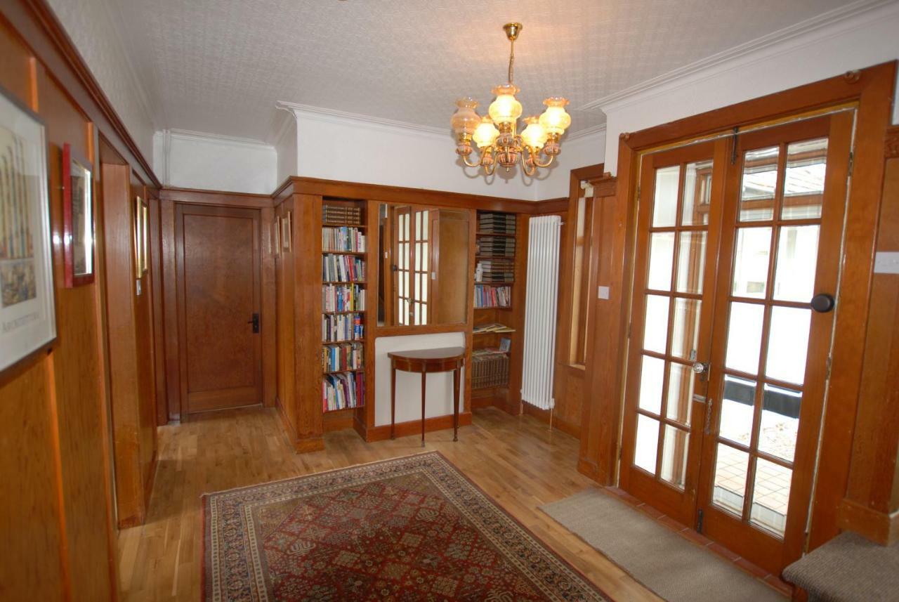 The Hide Villa Нютаунардс Екстериор снимка